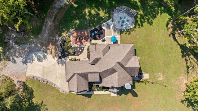4218 Sequoia Ln, College Grove, TN 37046