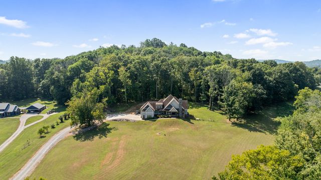 4218 Sequoia Ln, College Grove, TN 37046