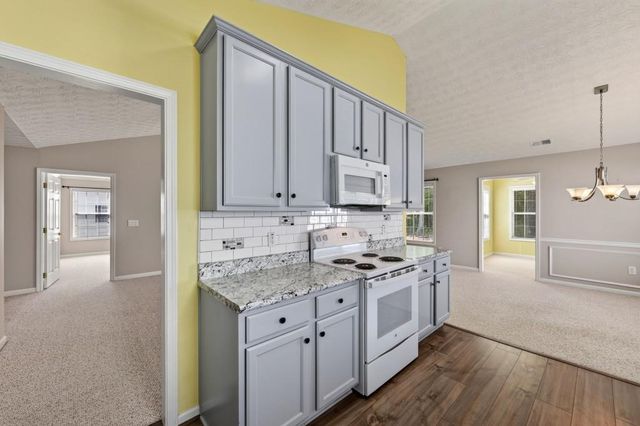 912 Village View Circle, Loganville, GA 30052