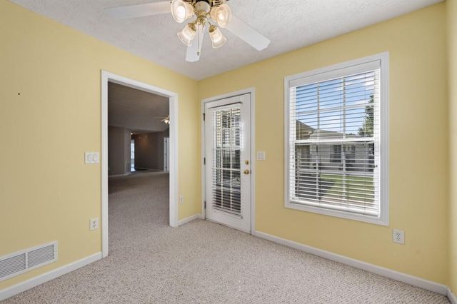 912 Village View Circle, Loganville, GA 30052