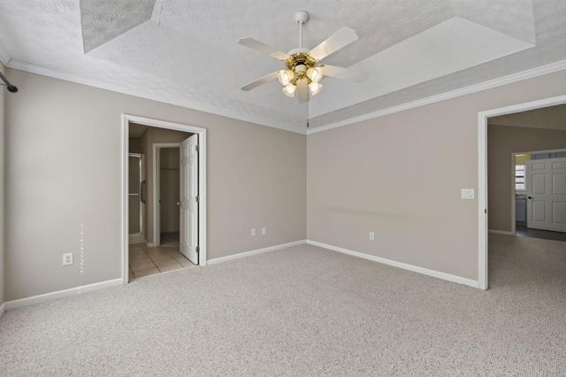 912 Village View Circle, Loganville, GA 30052