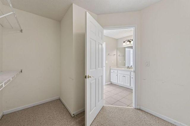 912 Village View Circle, Loganville, GA 30052