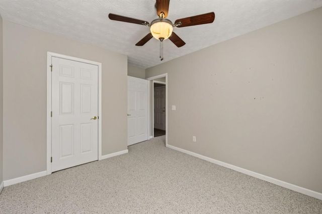 912 Village View Circle, Loganville, GA 30052