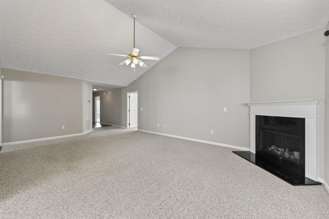 912 Village View Circle, Loganville, GA 30052