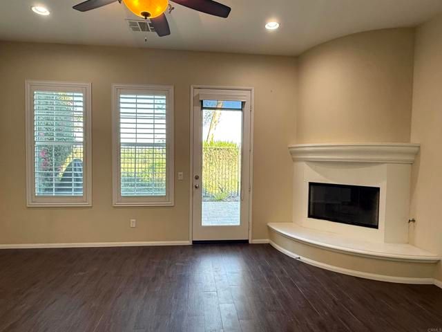 1273 Breakaway Drive, Oceanside, CA 92057