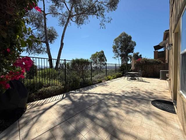 1273 Breakaway Drive, Oceanside, CA 92057