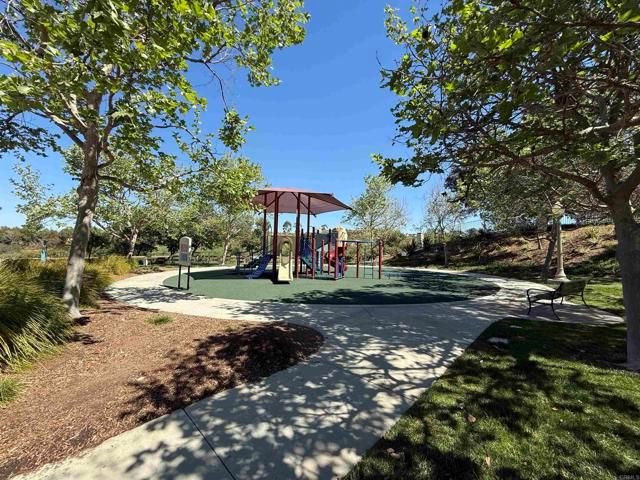 1273 Breakaway Drive, Oceanside, CA 92057