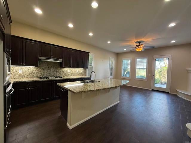 1273 Breakaway Drive, Oceanside, CA 92057