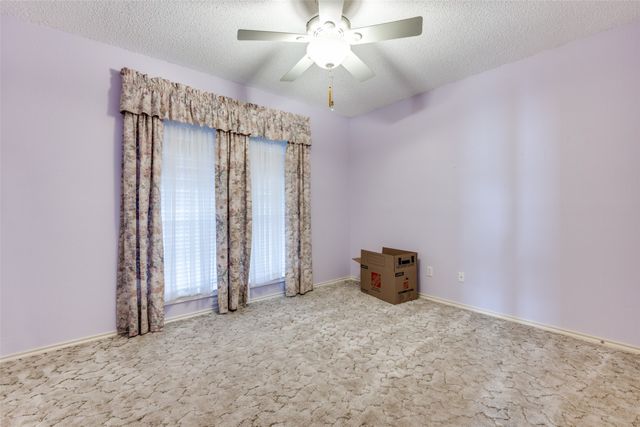7133 Deer Hollow Drive, Fort Worth, TX 76132
