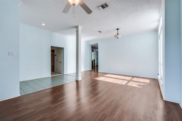 7133 Deer Hollow Drive, Fort Worth, TX 76132