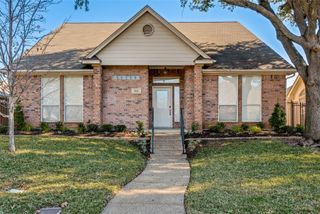 7133 Deer Hollow Drive, Fort Worth, TX 76132
