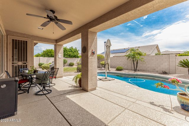 7041 W GREENBRIAR Drive, Glendale, AZ 85308
