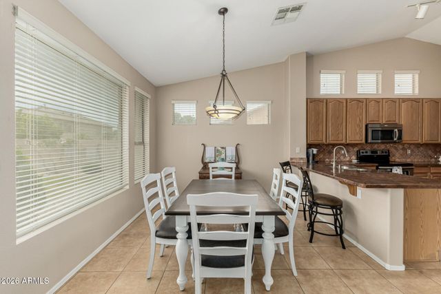 7041 W GREENBRIAR Drive, Glendale, AZ 85308