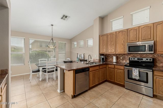 7041 W GREENBRIAR Drive, Glendale, AZ 85308