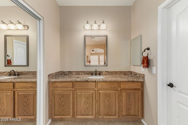 7041 W GREENBRIAR Drive, Glendale, AZ 85308