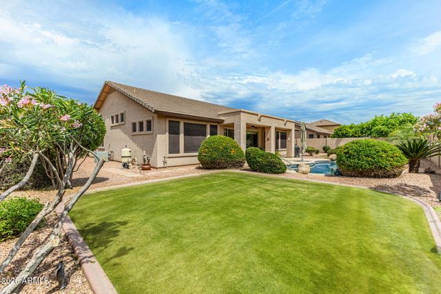 7041 W GREENBRIAR Drive, Glendale, AZ 85308