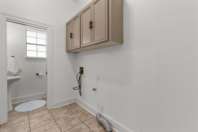 340 Hunters Hollow Drive, Bossier City, LA 71111