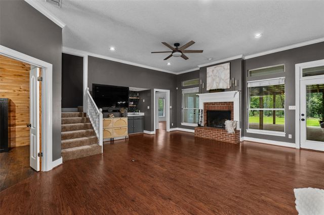 340 Hunters Hollow Drive, Bossier City, LA 71111