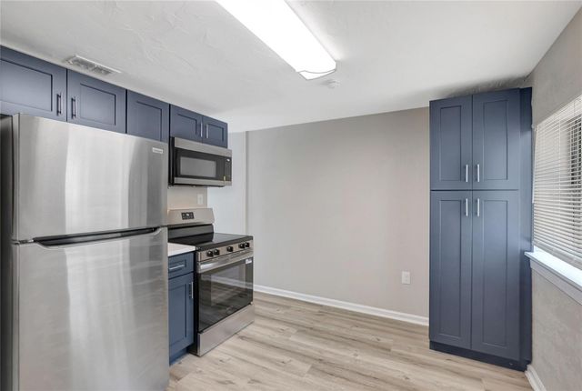 3414 N 48TH STREET, Tampa, FL 33605