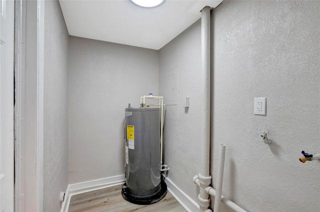 3414 N 48TH STREET, Tampa, FL 33605