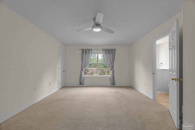 8138 Cosica Blvd, Navarre, FL 32566