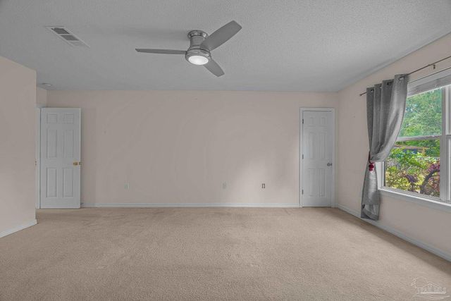 8138 Cosica Blvd, Navarre, FL 32566