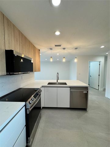 4708 NW 114th Ave 204-3, Doral, FL 33178