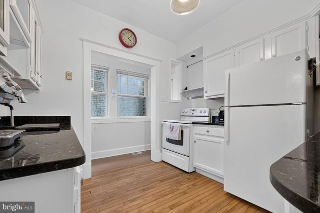 4423 P ST NW, Washington, DC 20007