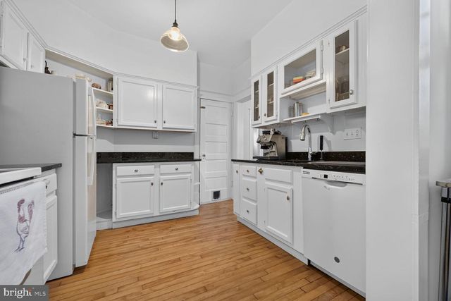 4423 P ST NW, Washington, DC 20007