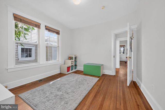 4423 P ST NW, Washington, DC 20007