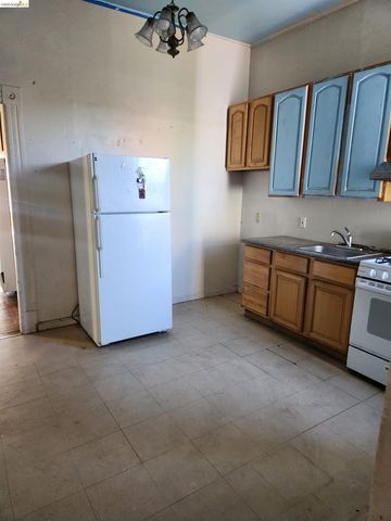 617 Fallon ST, Oakland, CA 94607