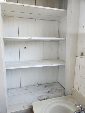 617 Fallon ST, Oakland, CA 94607