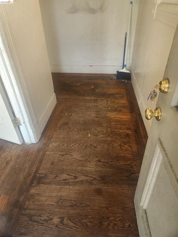 617 Fallon ST, Oakland, CA 94607