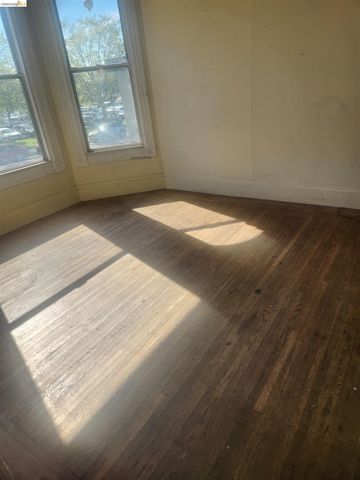 617 Fallon ST, Oakland, CA 94607