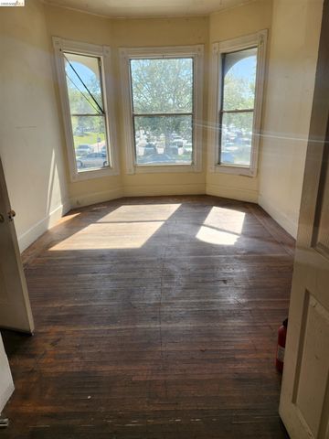 617 Fallon ST, Oakland, CA 94607