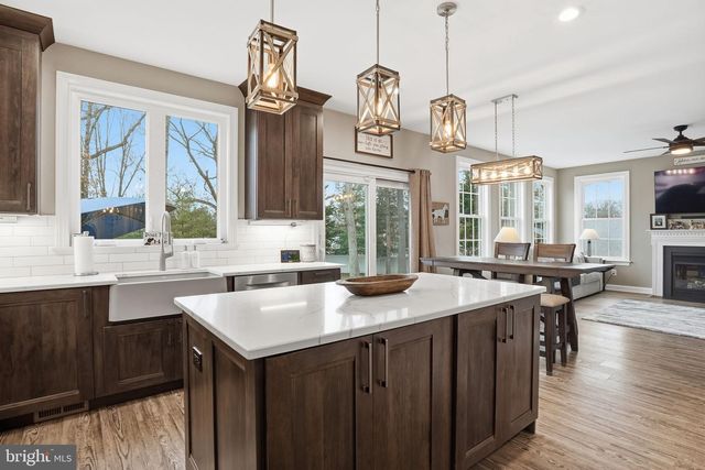 718 PENNY CT, Pasadena, MD 21122