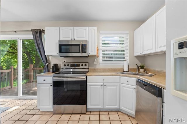 7 Primgarden Court, St Peters, MO 63376
