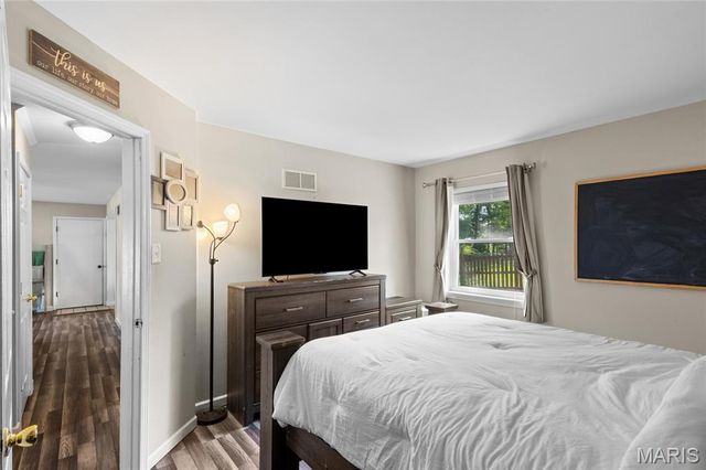 7 Primgarden Court, St Peters, MO 63376