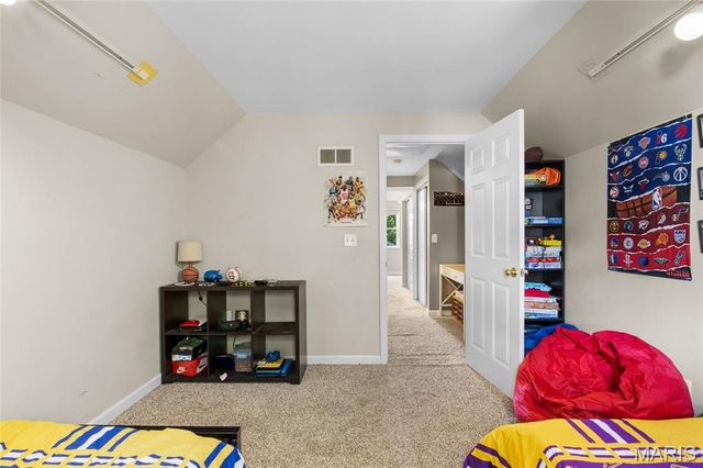 7 Primgarden Court, St Peters, MO 63376