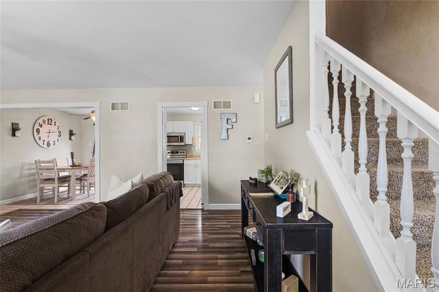 7 Primgarden Court, St Peters, MO 63376