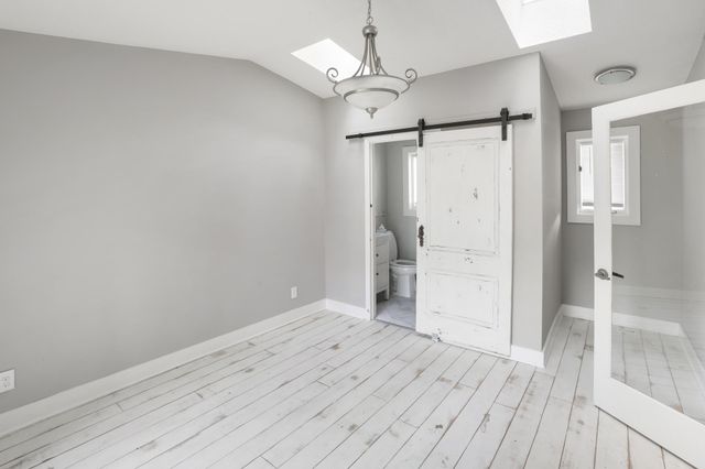 2312 W 54th Street, Minneapolis, MN 55410