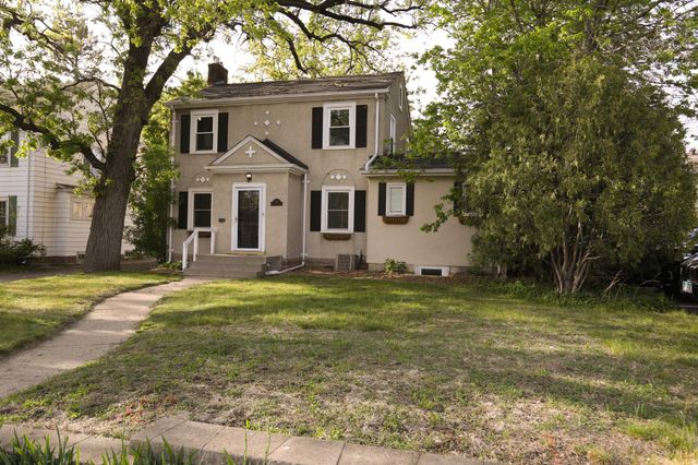 2312 W 54th Street, Minneapolis, MN 55410