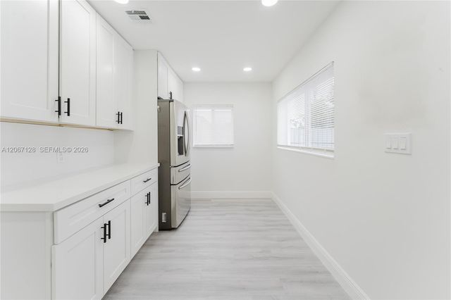481 NE 51st Street, Oakland Park, FL 33334