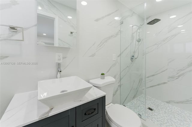 481 NE 51st Street, Oakland Park, FL 33334