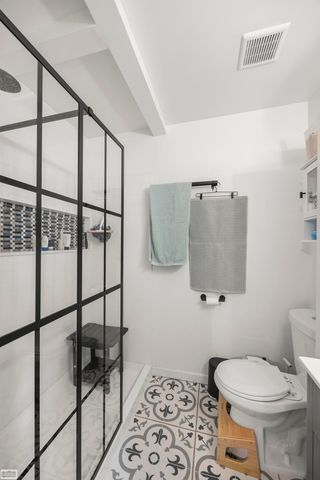 10732 N Oak Drive, Ferndale, MI 48220