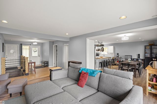 10732 N Oak Drive, Ferndale, MI 48220