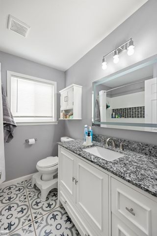10732 N Oak Drive, Ferndale, MI 48220