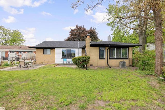 10732 N Oak Drive, Ferndale, MI 48220