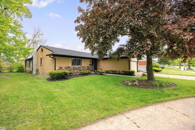 10732 N Oak Drive, Ferndale, MI 48220