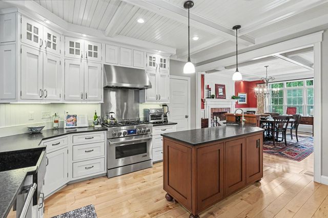 150 Brick Mill Road, Bedford, NH 03110